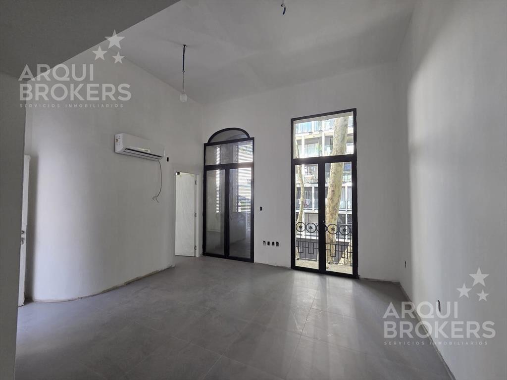 Apartamento de un dormitorio en venta en Centro - 201
