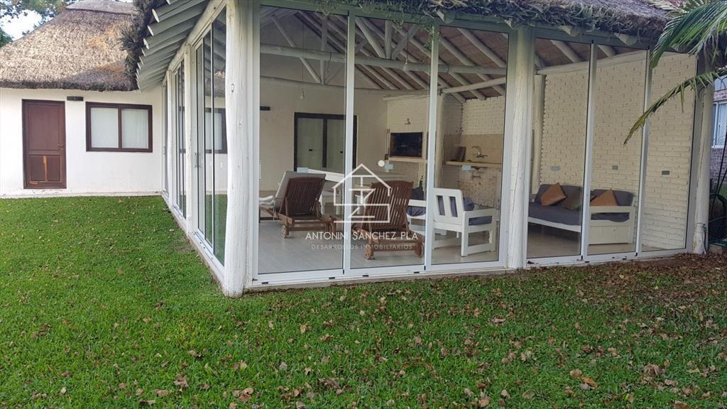 Casa en alquiler y venta