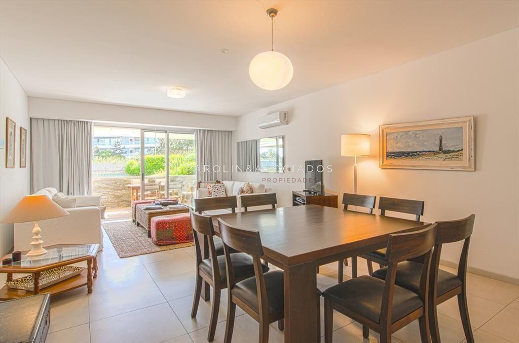 Apartamento en venta en edificio Brava 28, Punta