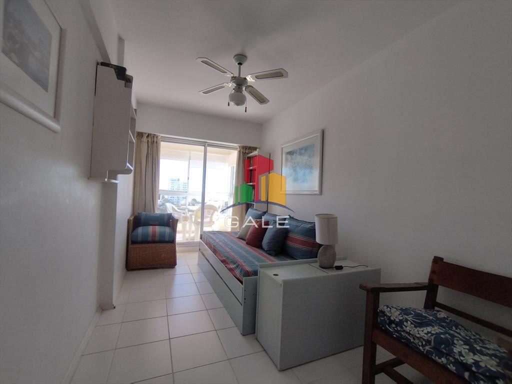 Alquiler y venta de apartamento de dos dormitorios en Punta