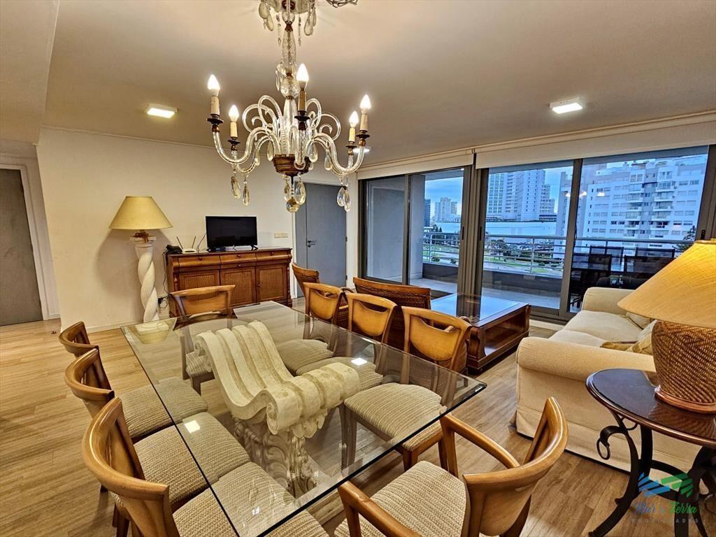 DEPARTAMENTO EN VENTA, PUNTA DEL ESTE, DOS DOS