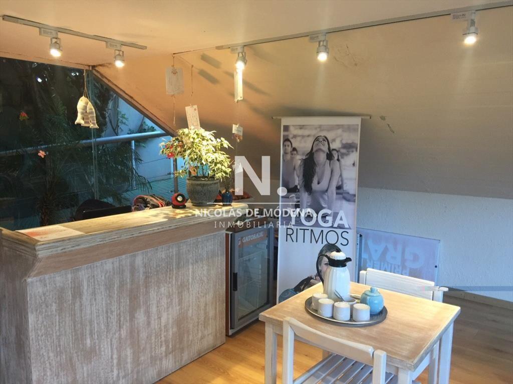 En venta local de 221 m   en Roosevelt, Punta del