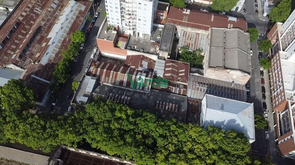 Venta Terreno Edificio 15 pisos Aguada Centro