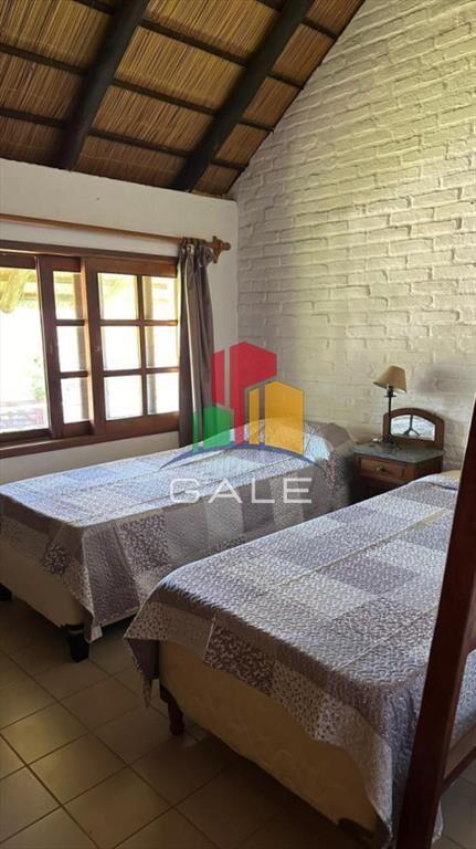 Vendo Excepcional Chalet de 4 Dorm y 4 baÃ±os en