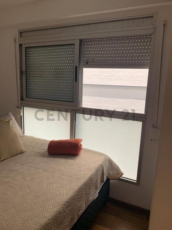 Venta Apartamento Pocitos 1 Dormitorio, Terraza, Lavadero...