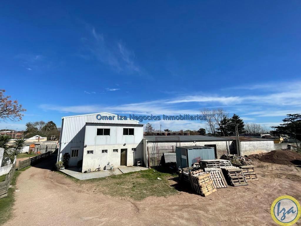 VENTA LOCAL SOBRE AVENIDA DEPOSITO CAMIONES PROXIMO RUTA 5