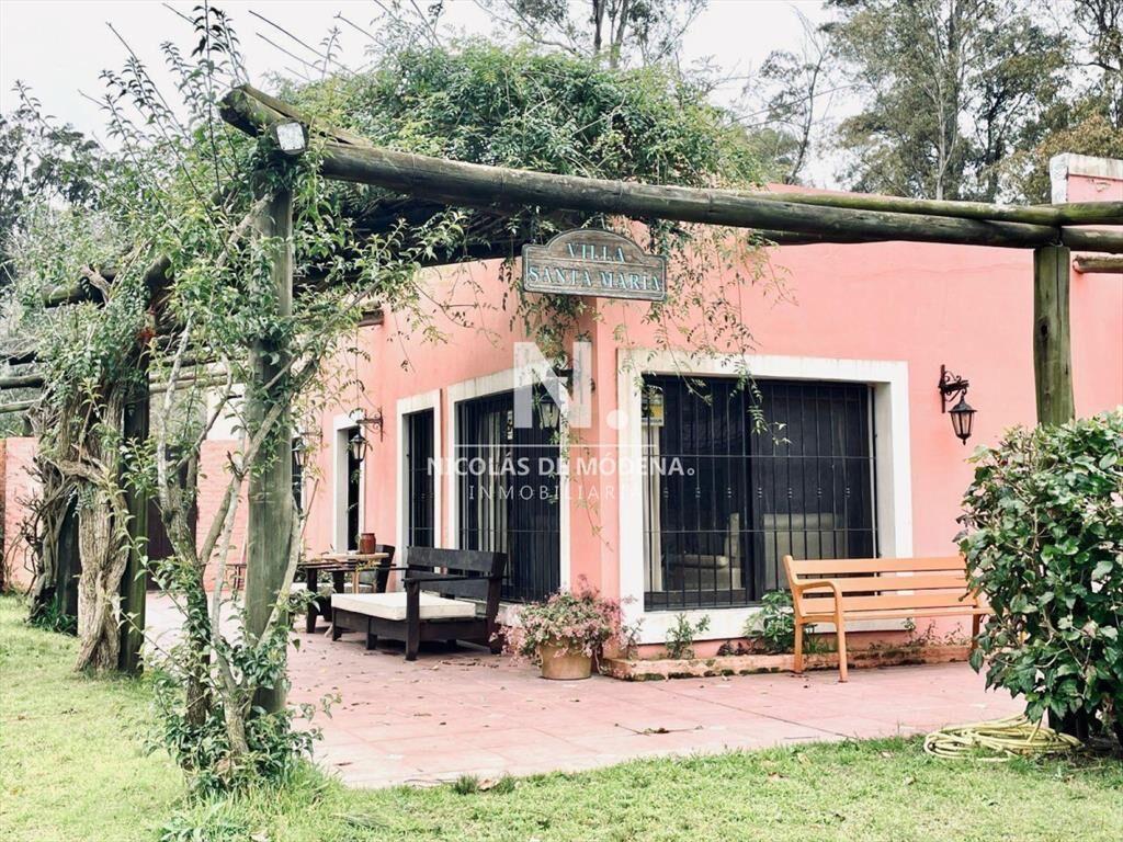Hermosa casa en zona pinares a metros de la playa