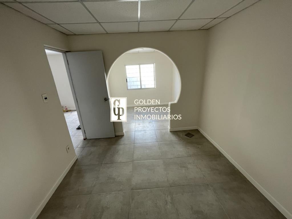 Apartamento en alquiler un dormitorio con cochera