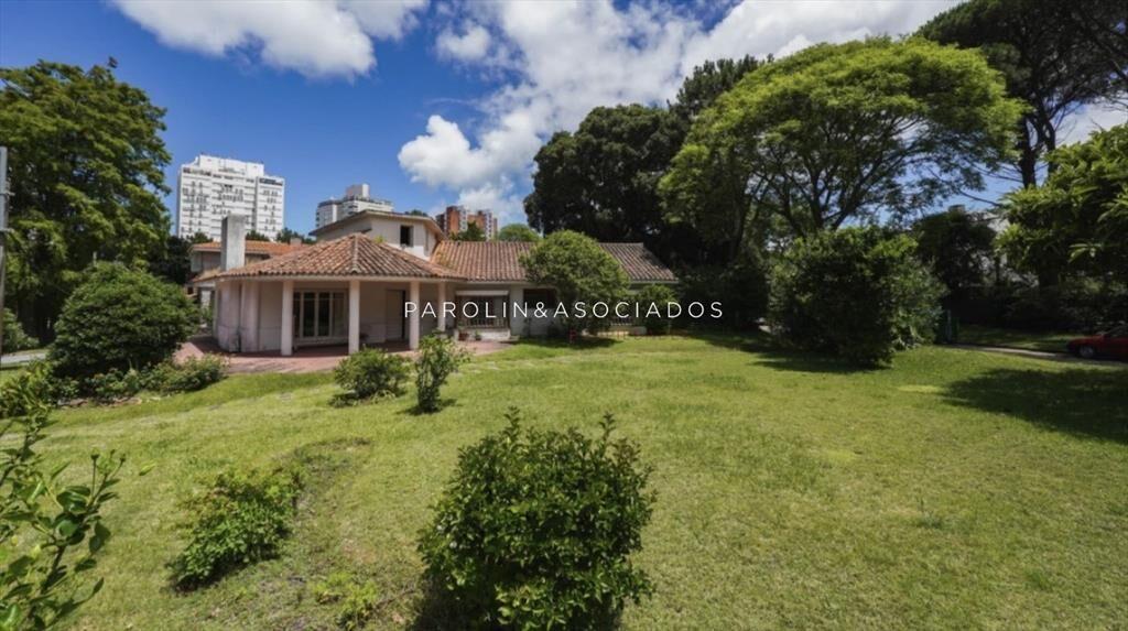 CASA EN VENTA PLAYA MANSA 5 DORMITORIOS, Punta del Este