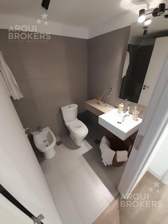 Venta apartamento dos dormitorios en Aguada - 708