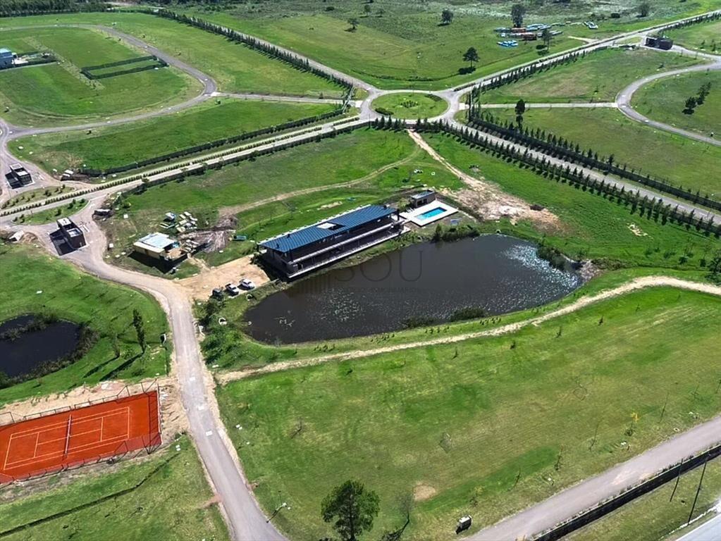 Venta De Terreno En Barrio Privado Los Olivos De Los Horner