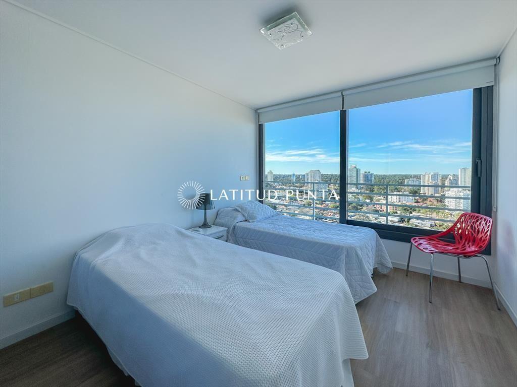 Apartamento en Mansa, piso alto, 2 dormitorios en