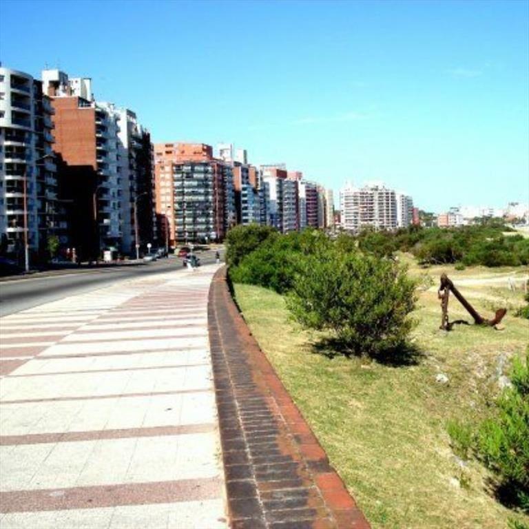 Venta apartamento 2 dormitorios Solaris Malvín