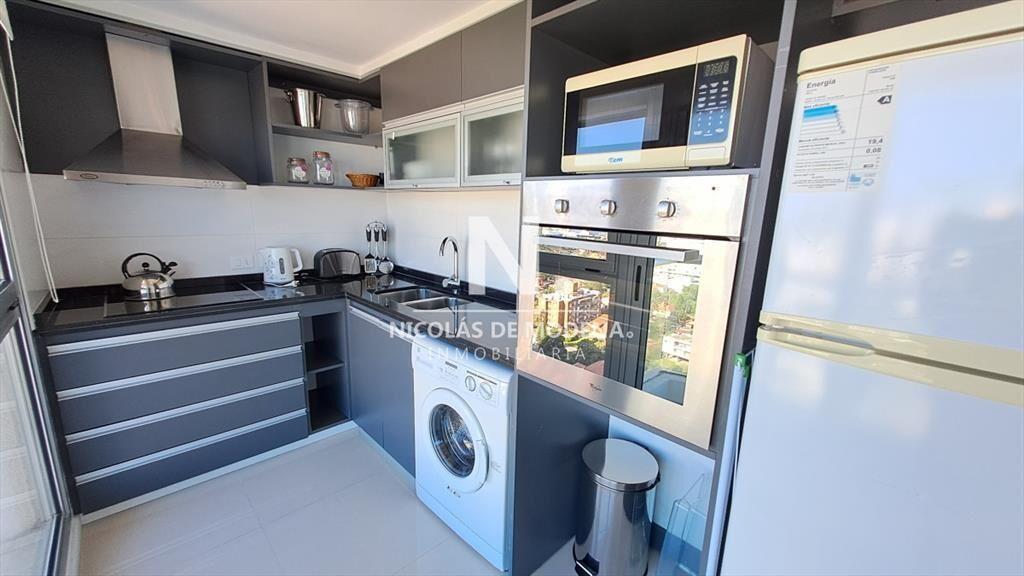 Espectacular apartamento en Playa Brava. Ref.