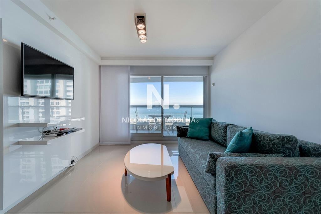 Impecable departamento, comodo e iluminado.