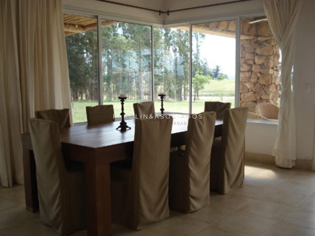 Casa en venta en barrio privado El Quijote, Punta del Este.