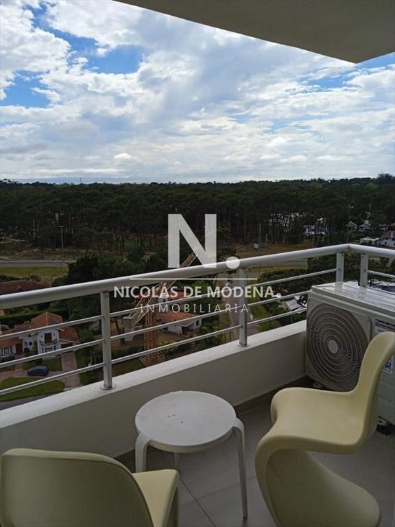 Apartamento en Alquiler de 2 dormitorio en , del