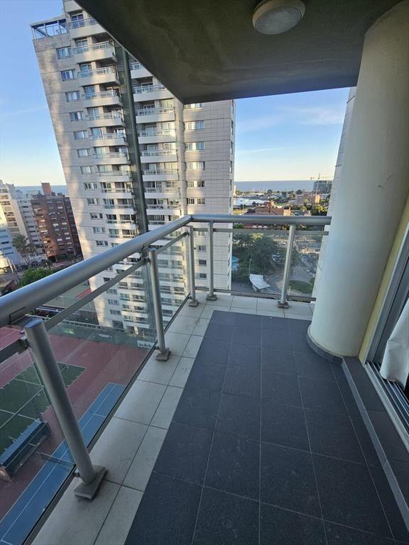 Proximo Rambla Puerto del Buceo y WTC, vista al mar, 80 m2