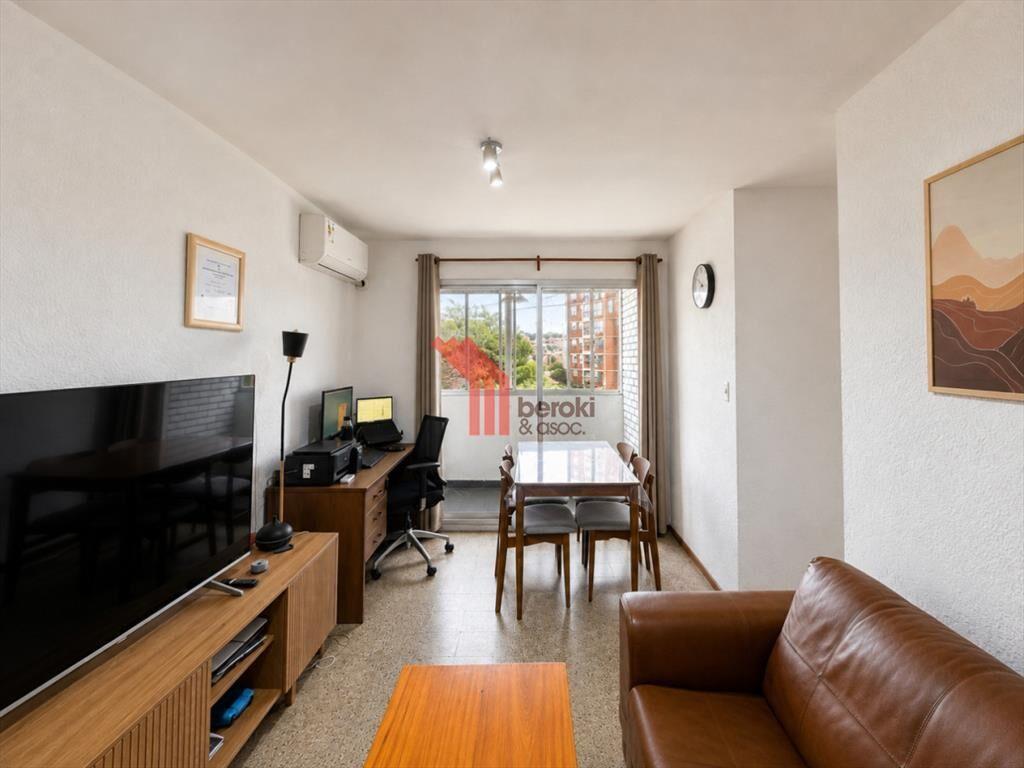 Venta apartamento 2 dormitorios, Balcón. Buceo.