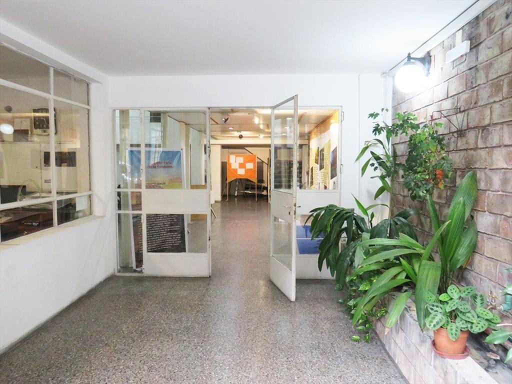Venta importante local 500 m2 Centro
