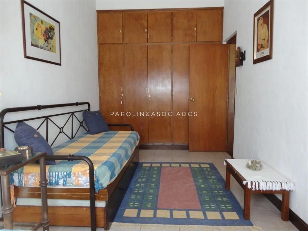Casa en venta a metros de Playa Mansa, Punta del