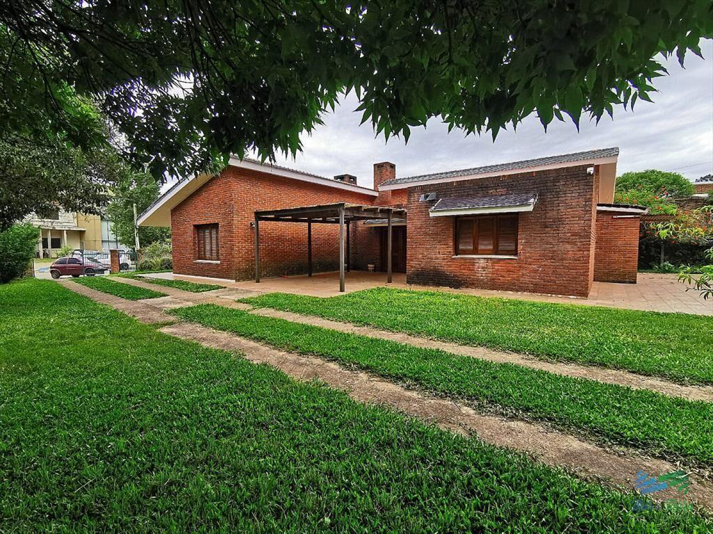 Venta de casa zona Avenida Cordoba Punta del este