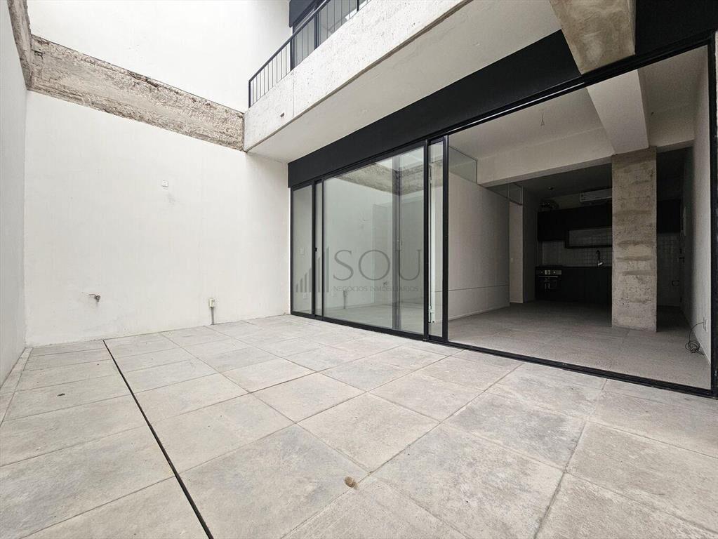 VENTA APARTAMENTO 1 DORMITORIO, PATIO CON RENTA PALERMO