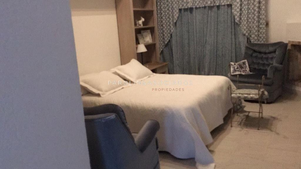 HERMOSA CASA DE 4 DORMITORIOS A LA VENTA.