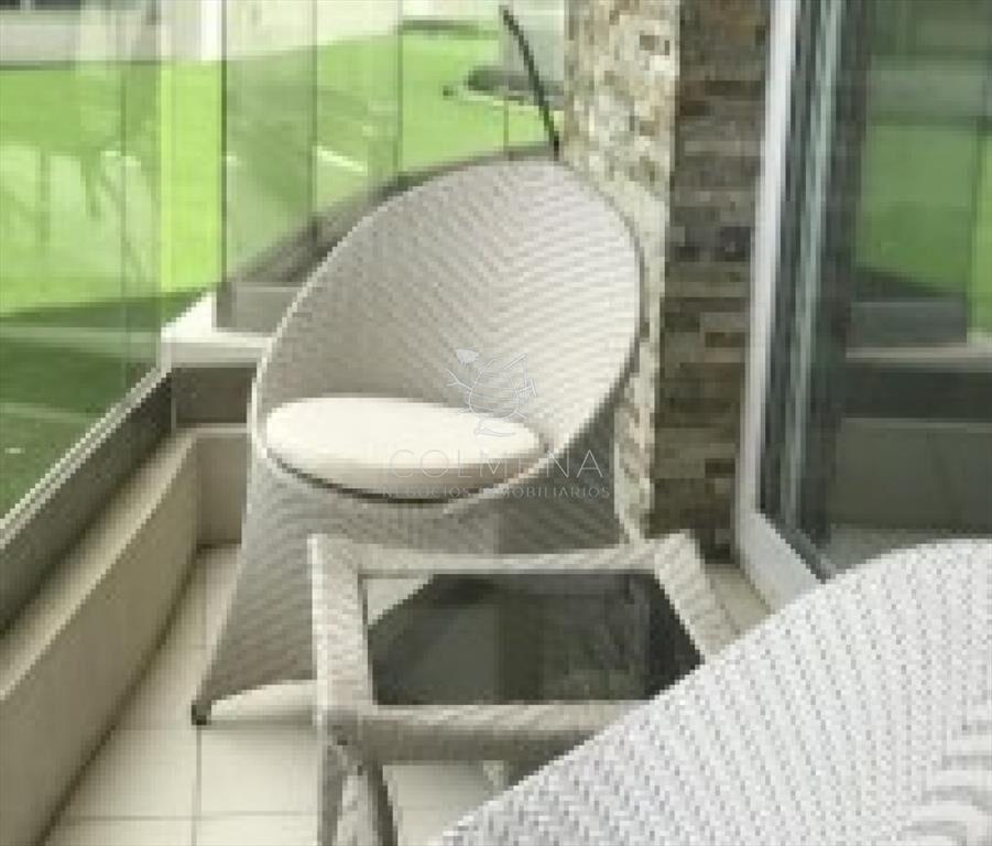 Precioso apartamento en Pinares Punta del Este.-