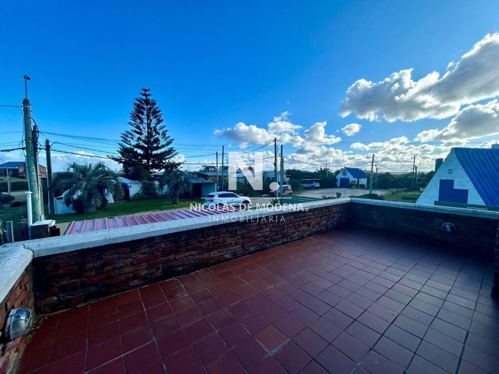 En venta casa en La Paloma, Rocha, de 5 piscina y