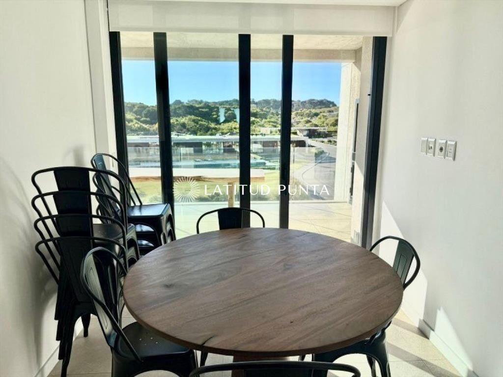 Apartamento 3 dormitorios en suite. Aldeana