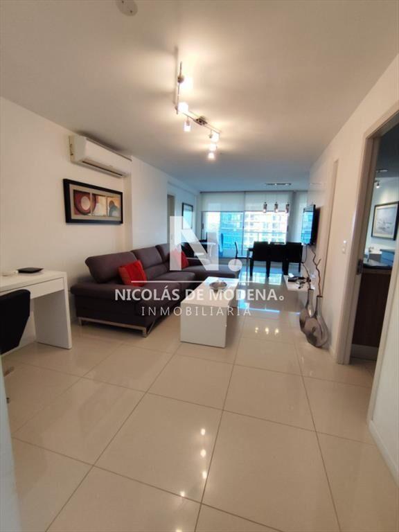 Apartamento en Venta de 3 dormitorios, Roosevelt