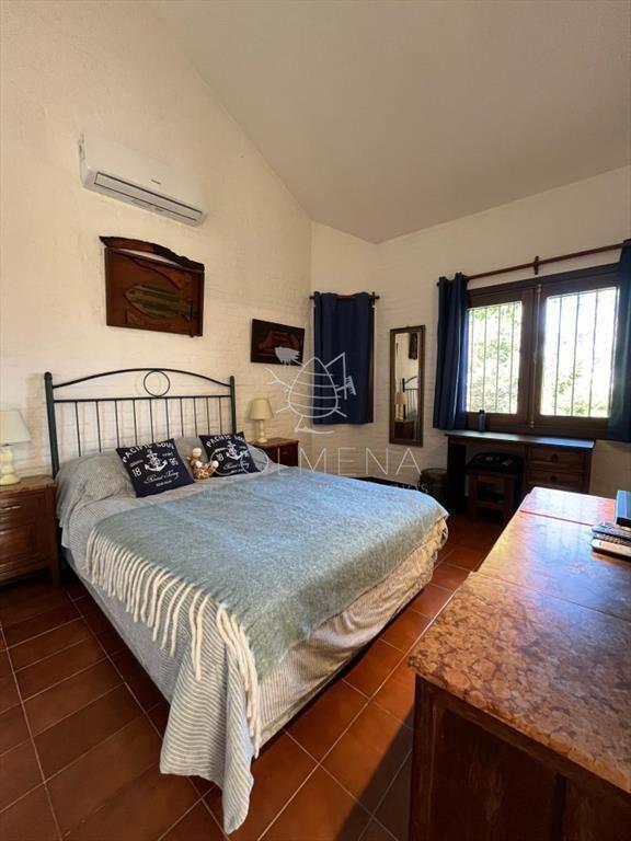 Alquiler Importante casa en Barrio Lugano