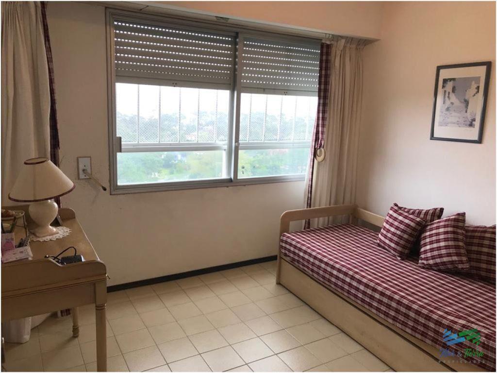 Venta apartamento de 3 dormitorios en Roosevelt
