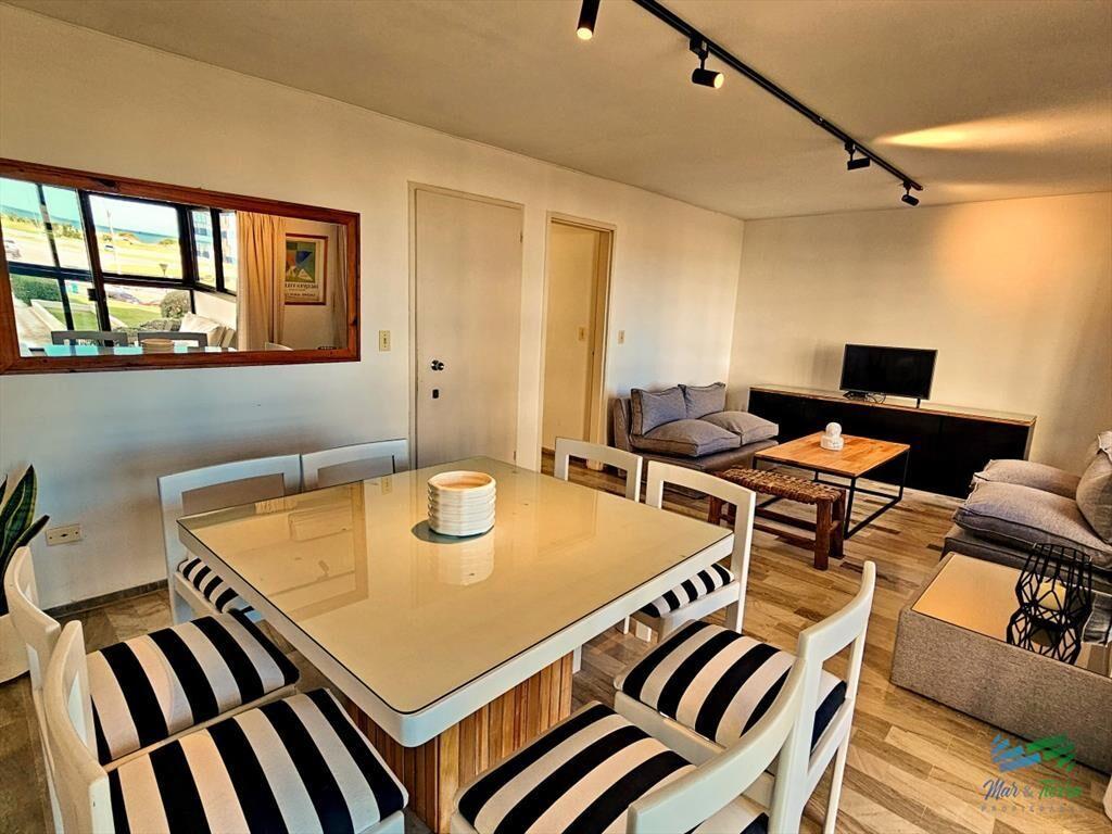DEPARTAMENTO DE TRES DORMITORIOS EN VENTA, PUNTA