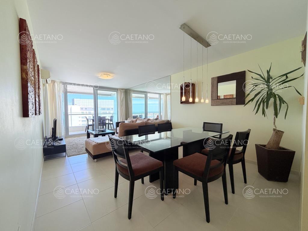 Venta apartamento 2 dormitorios. Playa mansa, del