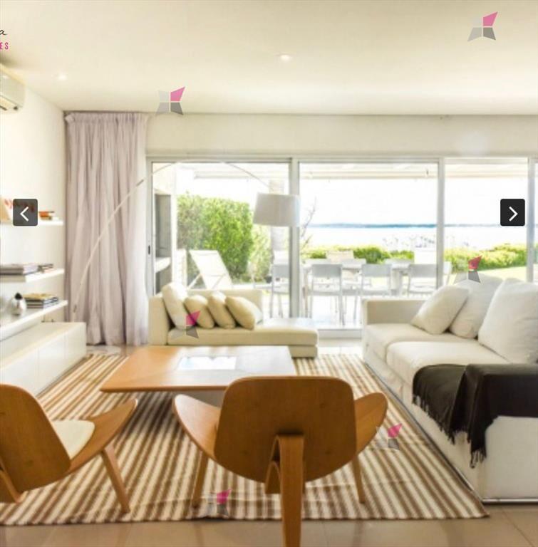 VENTA DE APARTAMENTO DE 3 DORMITORIOS EN PUNTA BALLENA PUNT