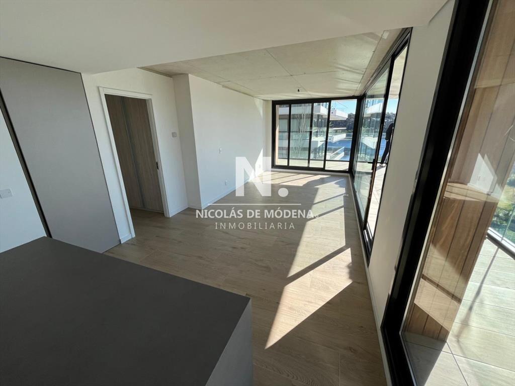 Departamento de 2 dormitorios con 2 baños en