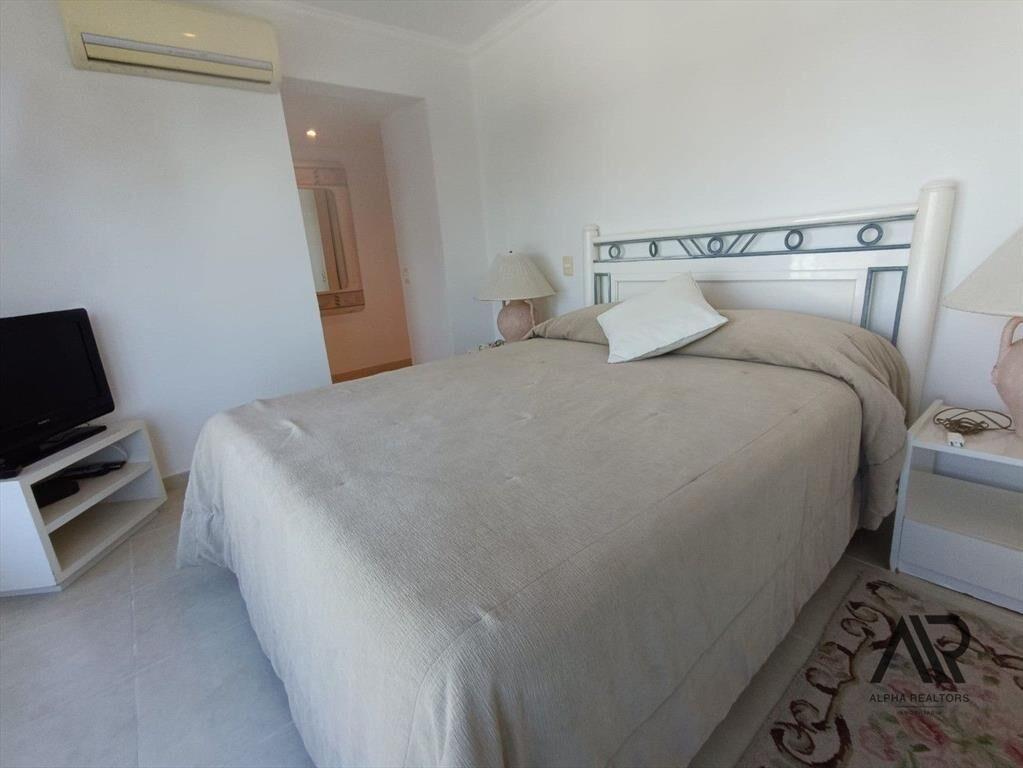 Alquiler Temporal 2025 De Apartamento De 3 Dormtorios, M...