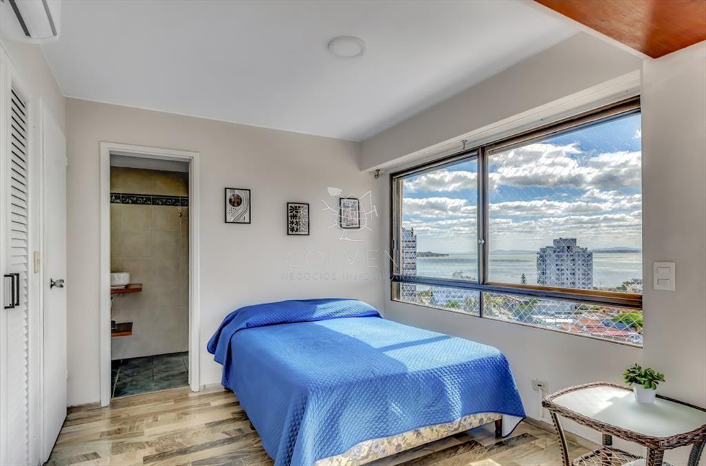 Apartamento en primeras parada de la brava y de