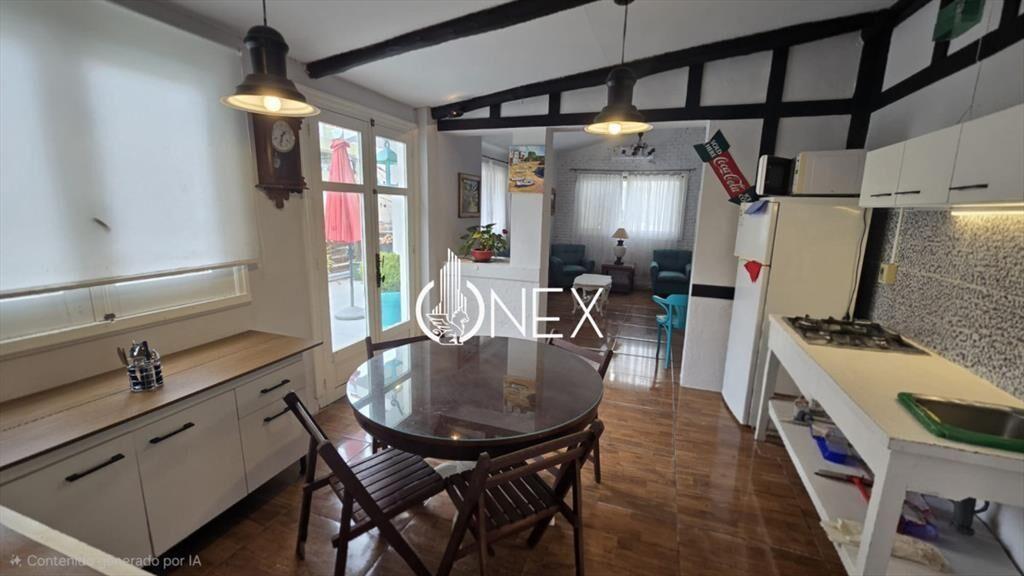 En venta Casa y Local comercial