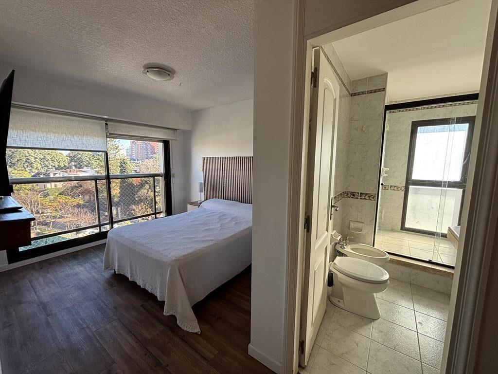 Alquiler Premium Apartamento 2 Dormitorios en Buceo, con ga