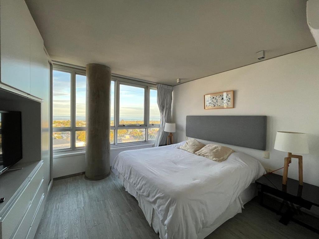 Apartamento en venta de 2 dormitorios con garaje en Carrasco