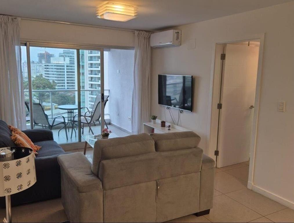Venta Apartamento en la Brava!!