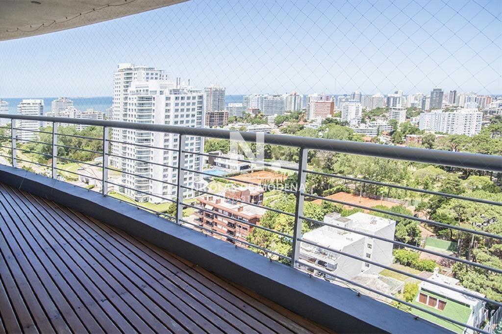 Hermoso PentHouse con vista al mar, 3 dormitorios