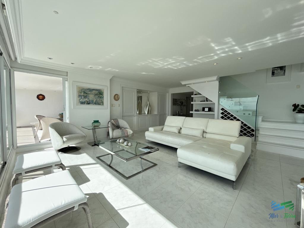 DIVINO IMPECABLE CON SERVICIOS