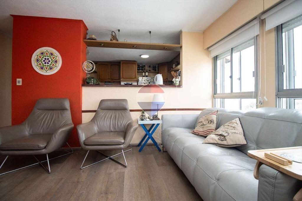 Venta apto 4 dormitorios, 3 baños y 2 cocheras