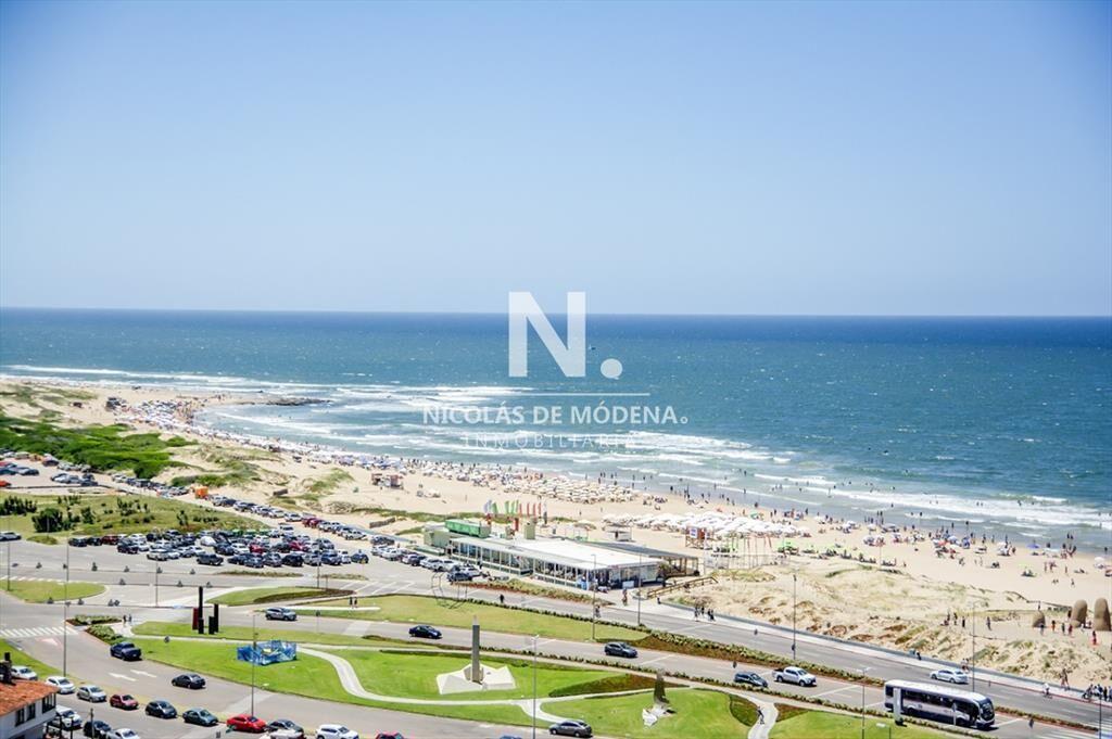 APARTAMENTO EN VENTA CON VISTA BRAVA, EXCELENTE