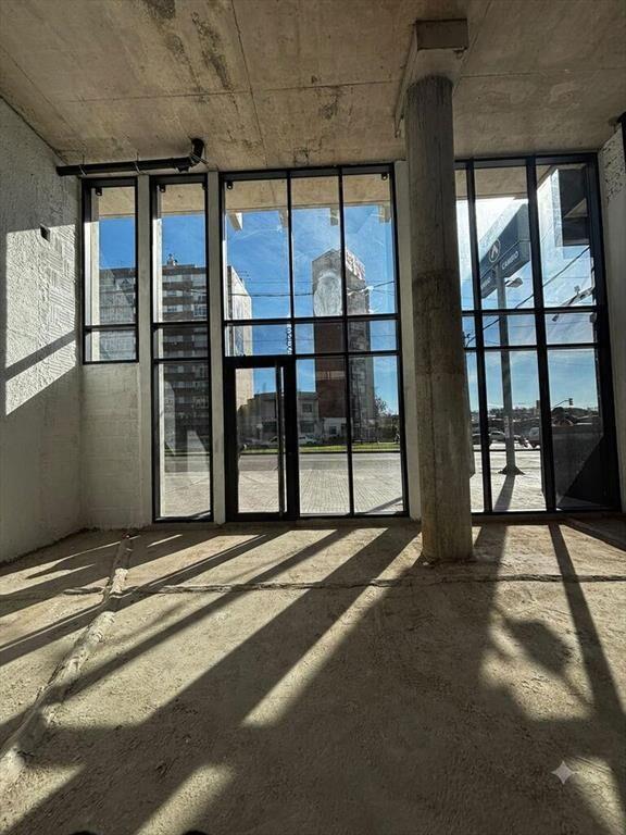 Venta local comercial Parque Batlle
