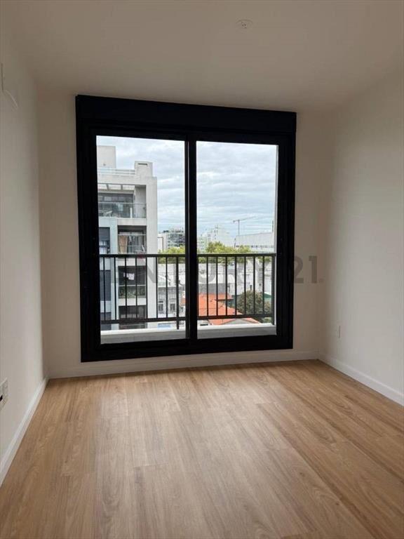 1 dormitorio con cochera, renta asegurada 2026, Cordón Su...